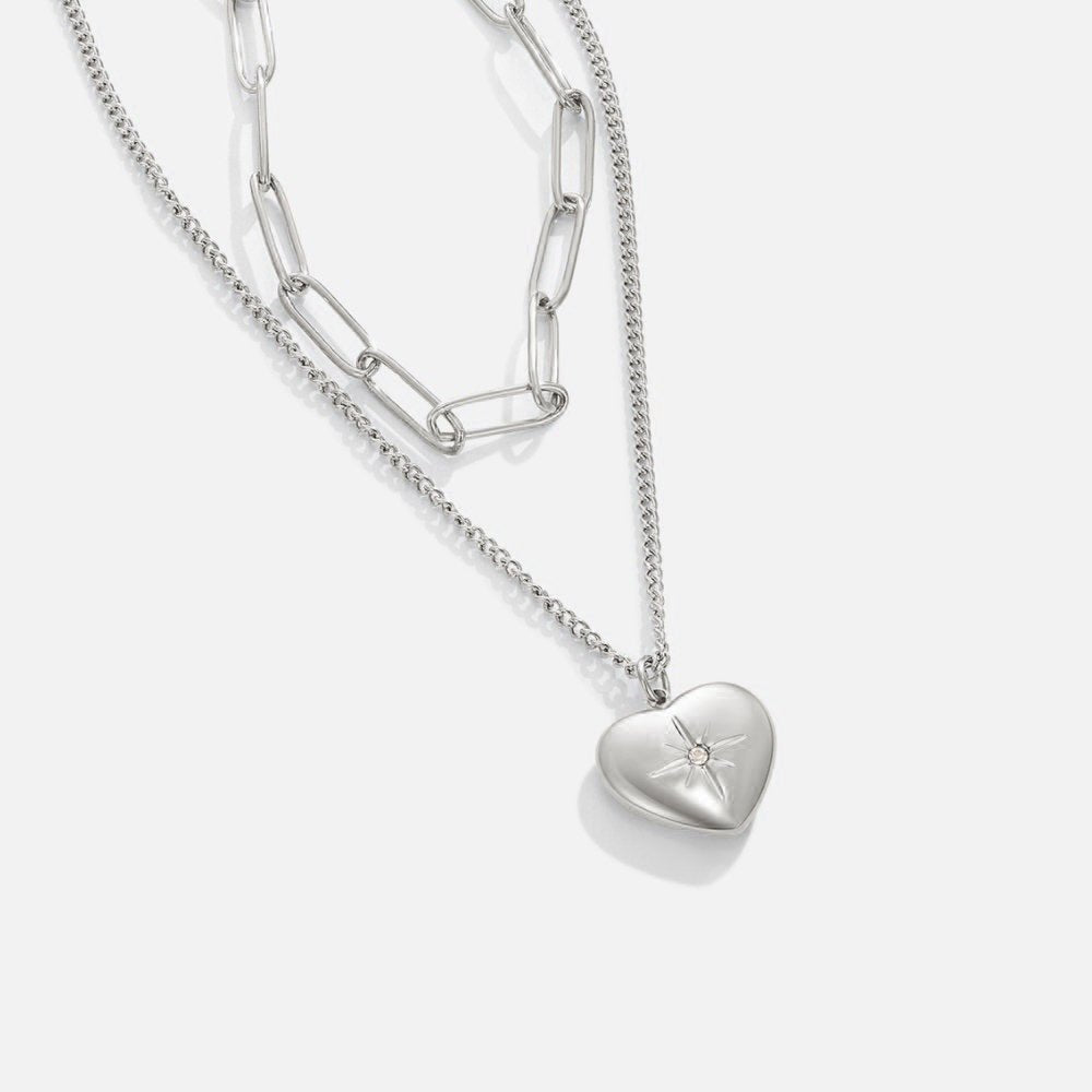 Angélique – Silver Necklace Featuring a Square Pendant