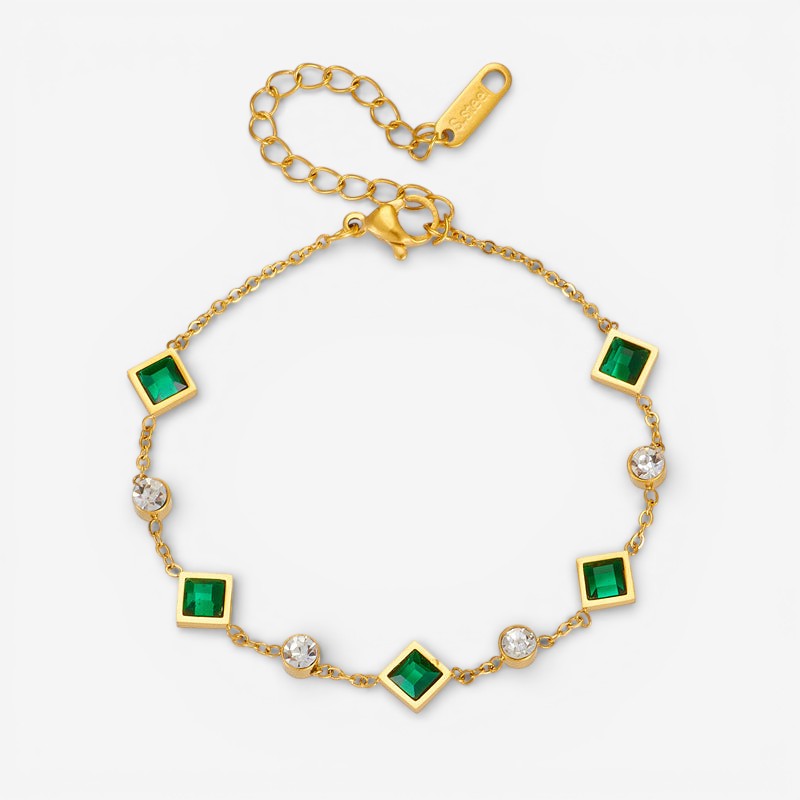Glenwyn Gold Bracelet by Amelisse