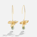 Juliane – Gold Earrings Featuring a Beaded Texture