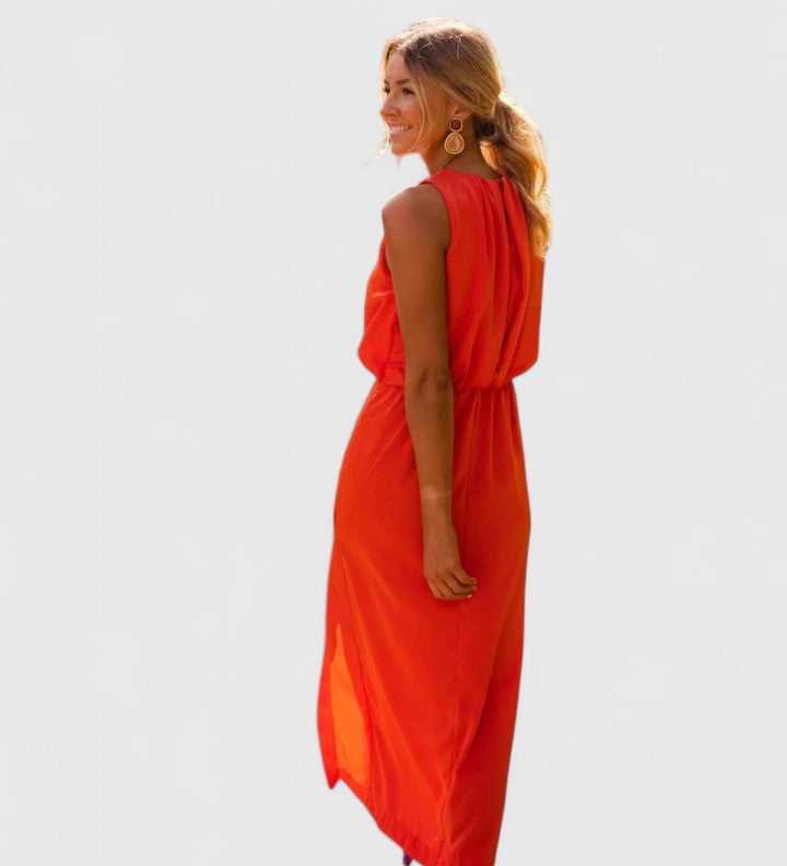 Theonae | Comfortable Midi Dress