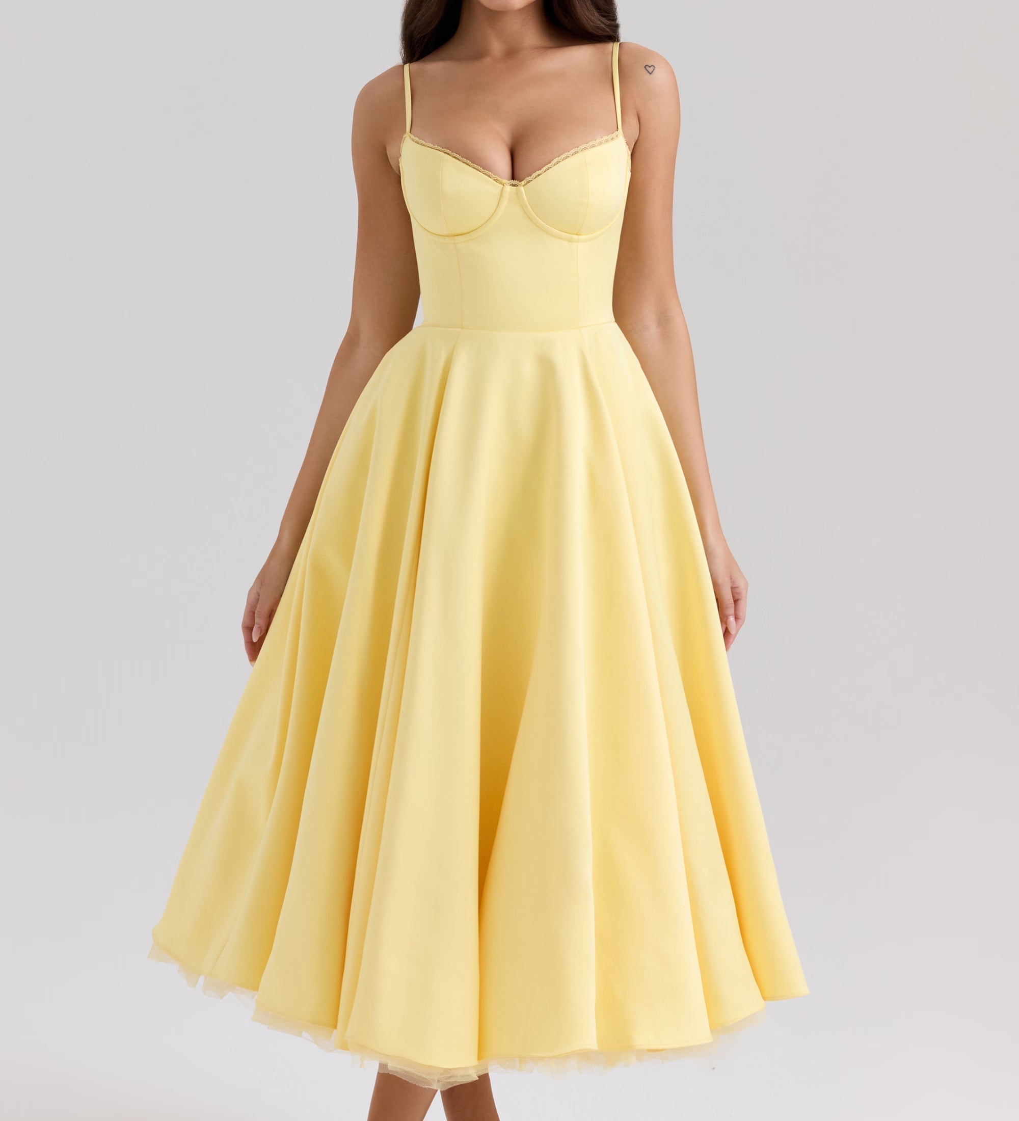 Solange | Elegant Midi Dress