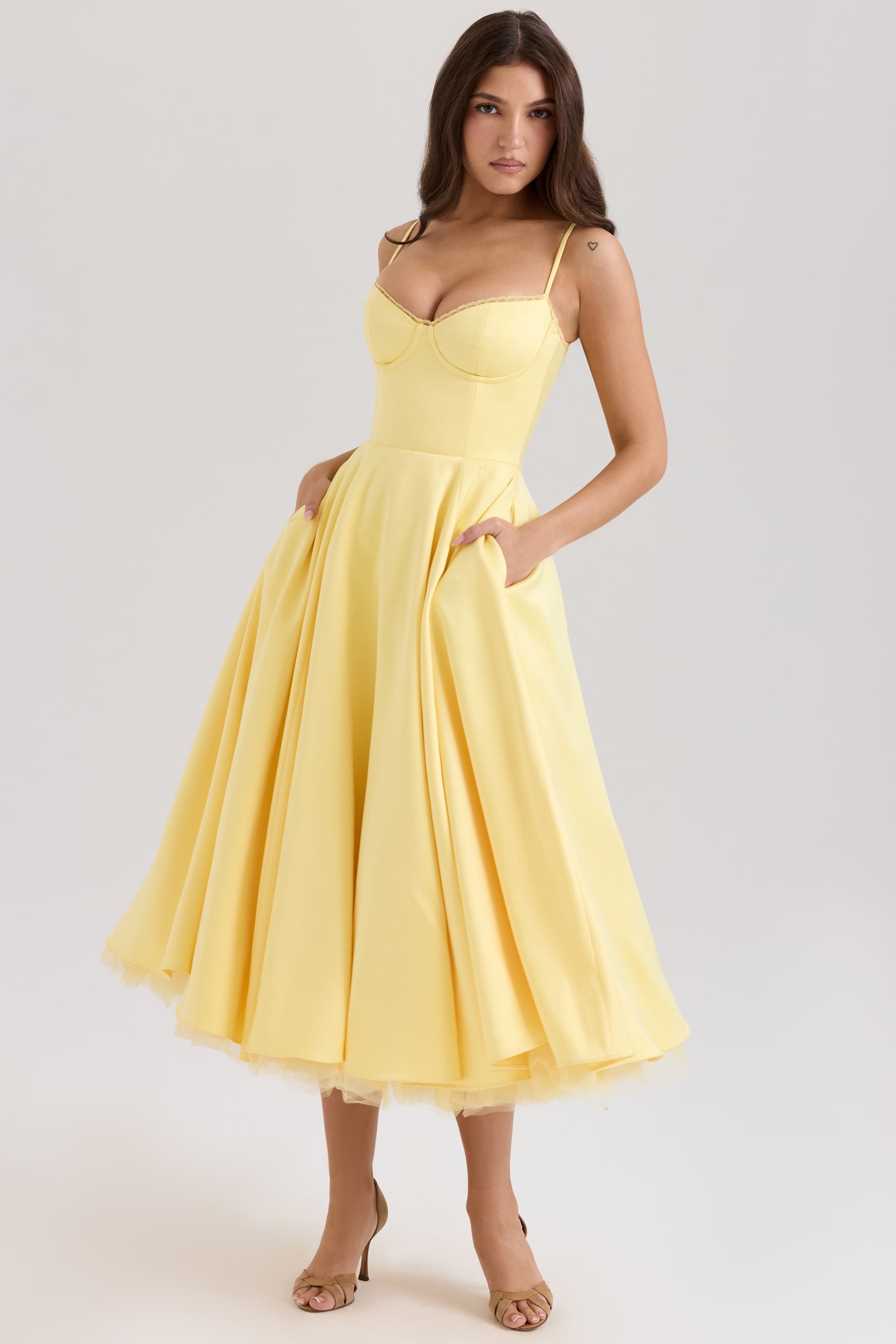Solange | Elegant Midi Dress – view 2