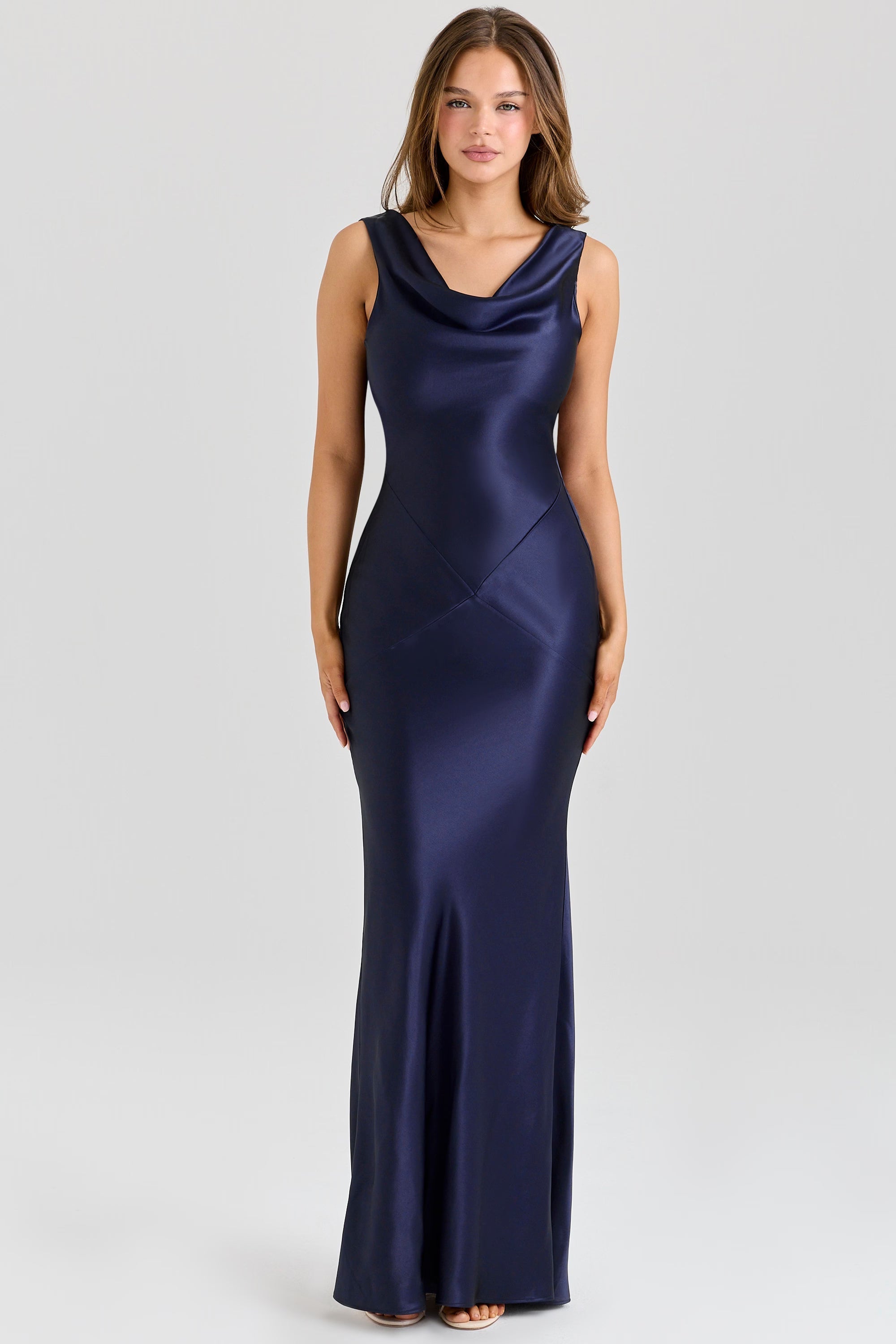 Felicia | Open-Back Maxi Dress