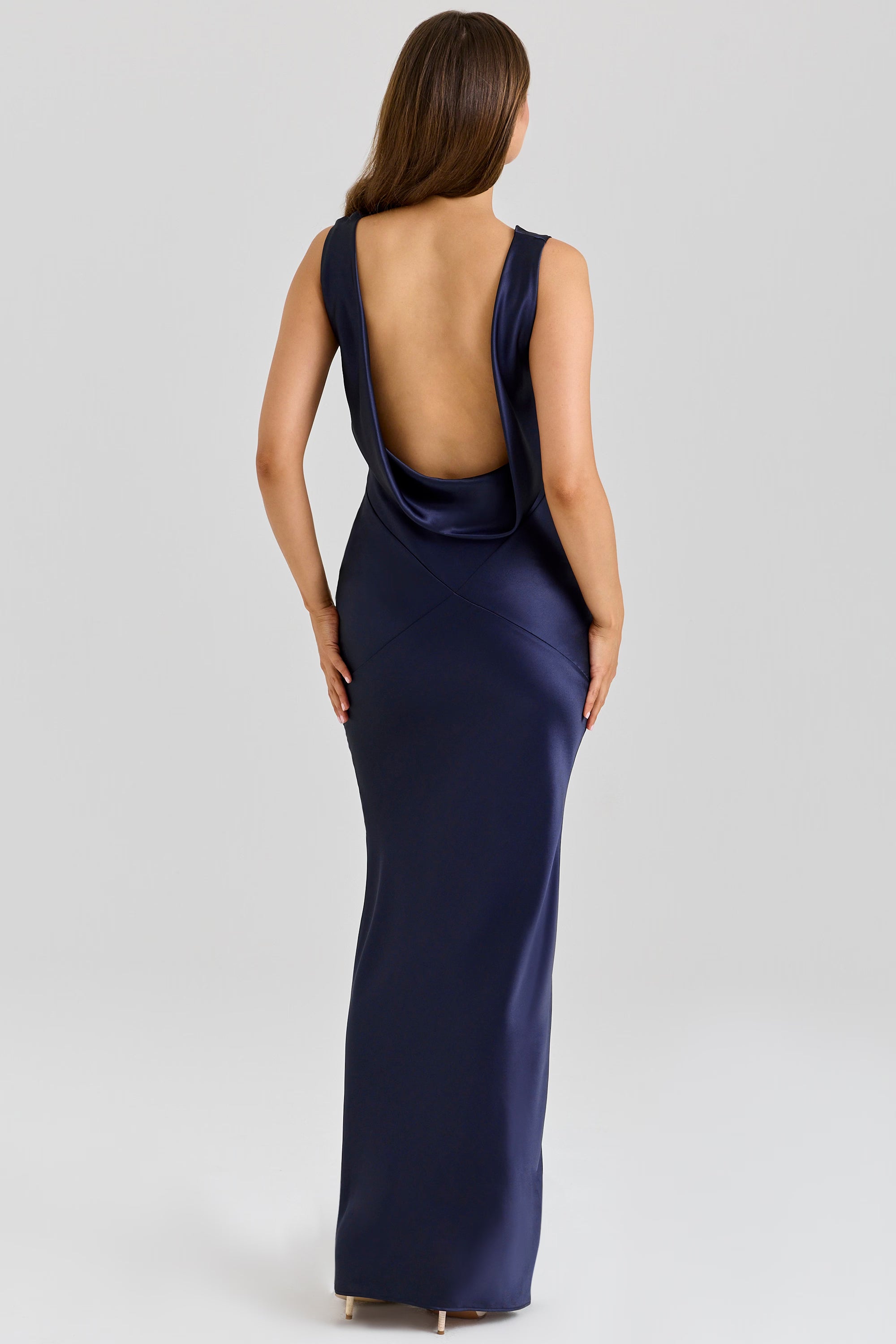 Felicia | Open-Back Maxi Dress – view 6