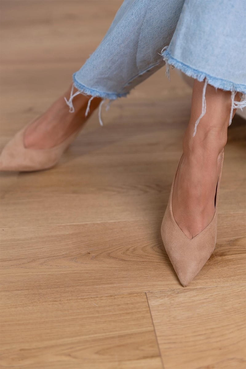 Selena - Classic and Elegant Heels – view 6