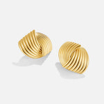Anaïs – Fan-Shaped Gold Earrings