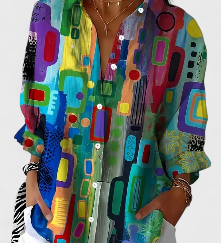Léa | Chic Blouse Featuring a Geometric Design – view 2