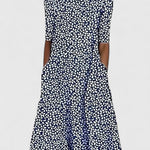 Cianne | Elegant Midi Dress – view 3
